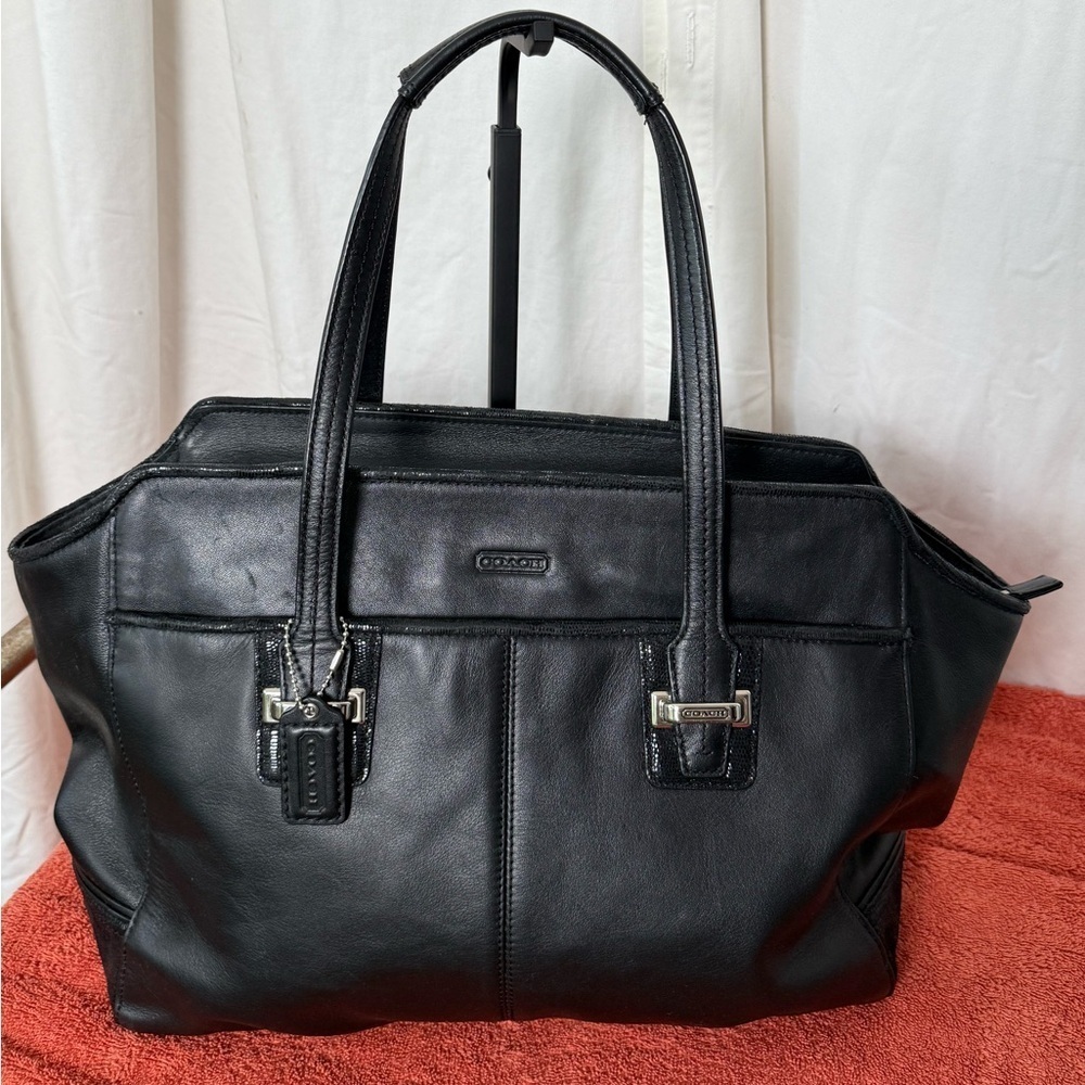 Coach Taylor 2013 #F25205 Black Leather Shoulder Bag Satchel Tote Carryall VGUC - Picture 1 of 10